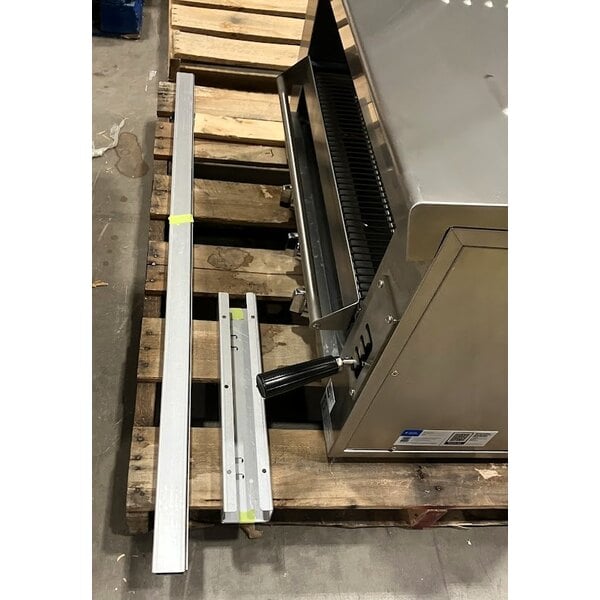 Scratch and Dent Cooking Performance Group S-36-SB-N 36" Natural Gas Infrared Salamander Broiler with 36" Heat Shield and Mounting Brackets - 36,000 BTU