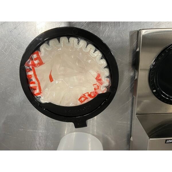 Scratch and Dent Bunn 13300.0003 VP17-3 Low Profile Pourover Coffee Brewer with 3 Warmers