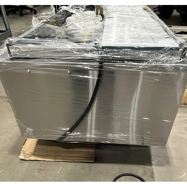 Scratch and Dent Avantco STE-5S Five Pan Open Well Electric Steam Table with Undershelf - 208/240V, 3750W