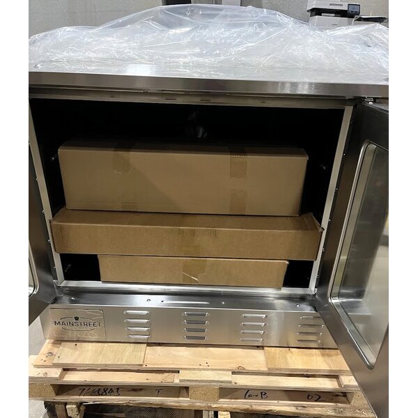 Scratch and Dent MainStreet Equipment CG1-N Single Deck Full Size Natural Gas Convection Oven with Legs - 54,000 BTU