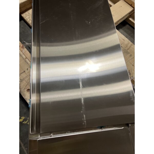 Scratch and Dent Arctic Air ACP63 63" Refrigerated Countertop Condiment Prep Station