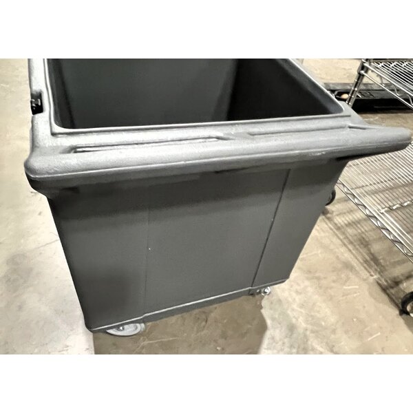 Scratch and Dent CaterGator 125 lb. Capacity Gray Mobile Ice Bin with Flip Lid