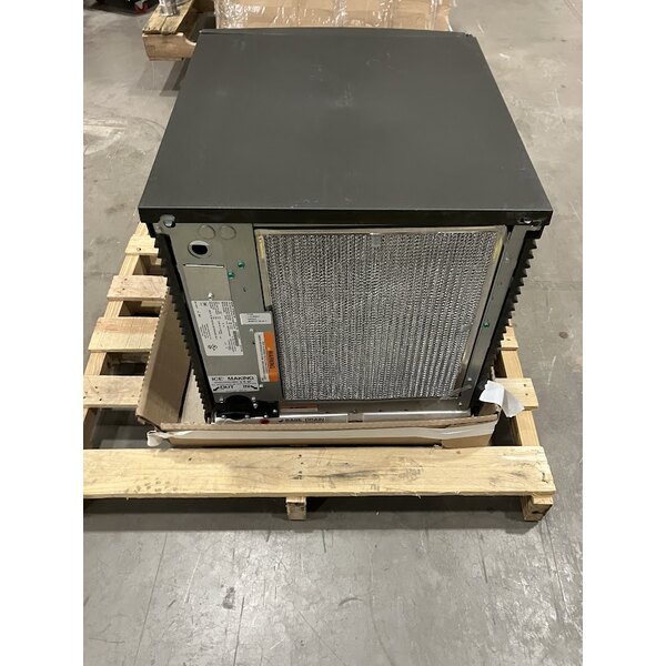 Scratch and Dent Manitowoc IDT0620A-161 Indigo NXT 22" Air Cooled Dice Ice Machine - 115V, 560 lb.