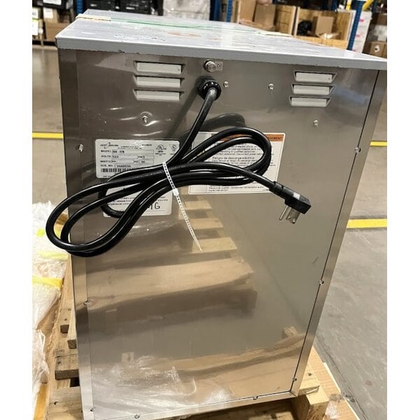 Scratch and Dent Alto-Shaam 500-3DN Narrow Three Drawer Warmer - 120V