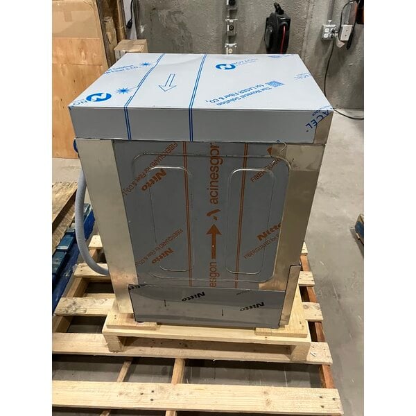 Scratch and Dent Noble Warewashing HTGW High-Temperature Underbar Glass Washer - 208V/240V, 1 Phase