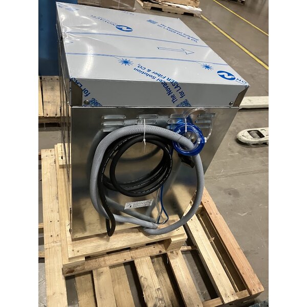 Scratch and Dent Noble Warewashing HTGW High-Temperature Underbar Glass Washer - 208V/240V, 1 Phase