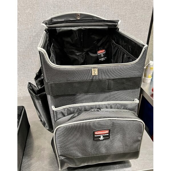 Scratch and Dent Rubbermaid® 1902466 Medium Executive Quick Cart