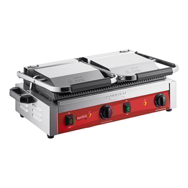 Scratch and Dent Avantco PG400 Commercial Dual Panini Sandwich Grill with Grooved Plates and 19 5/8" x 9 1/8" Cooking Surface - 120V, 3500W