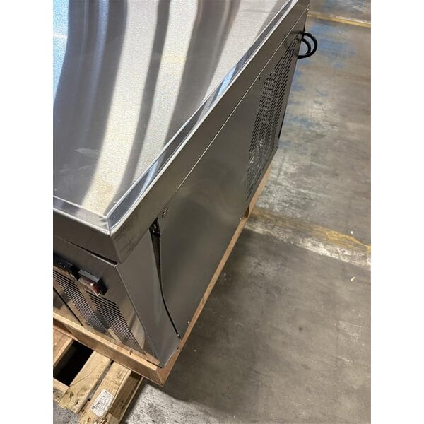 Scratch and Dent Avantco CBE-48-HC 48" 2 Drawer Refrigerated Chef Base