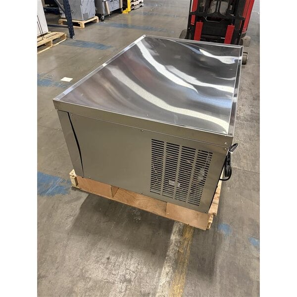 Scratch and Dent Avantco CBE-48-HC 48" 2 Drawer Refrigerated Chef Base