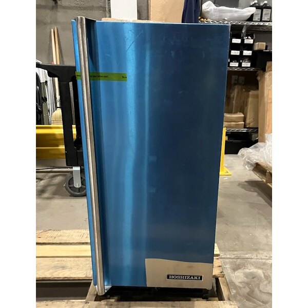 Scratch and Dent Hoshizaki AM-50BAK 14 7/8" Air Cooled Undercounter Top Hat Cube Ice Machine with 27 lb. Bin - 54 lb.