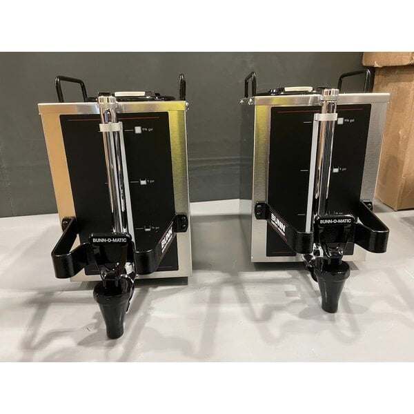 Scratch and Dent Bunn 20900.0011 Dual GPR-DBC 18.9 Gallon Dual Coffee Brewer - 120/240V, 6,890W