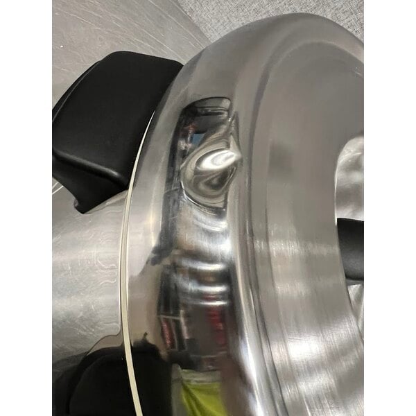 Scratch and Dent Zojirushi RDS-600 66 Cup (Cooked) Stainless Steel Sushi Rice Container