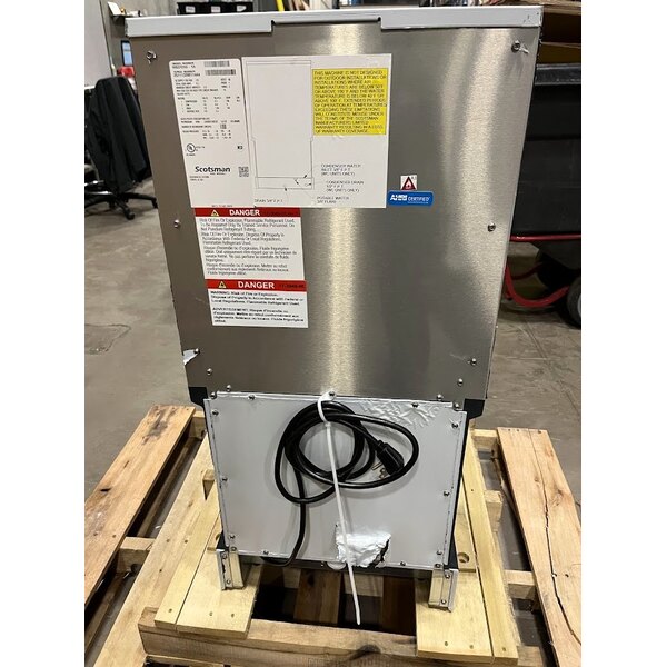 Scratch and Dent Scotsman HID312AX-1A Meridian® Air-Cooled Countertop Nugget Ice Machine and Water Dispenser with Hands-Free Dispensing - 12 lb. Bin Capacity