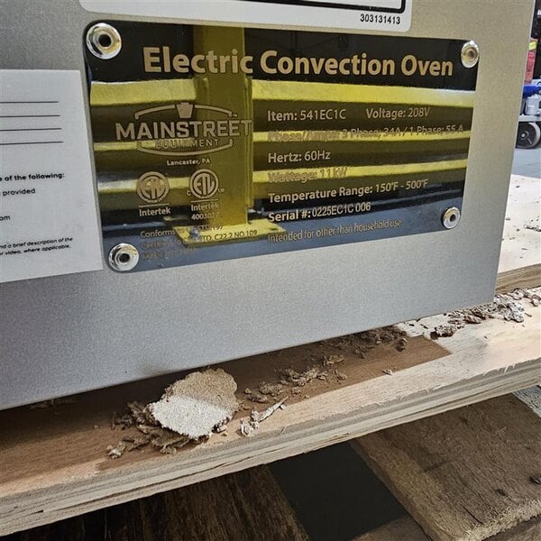 Scratch and Dent MainStreet Equipment EC1-C Single Deck Electric Full Size Convection Oven with Legs - 208V, 3 / 1 Phase, 11 kW