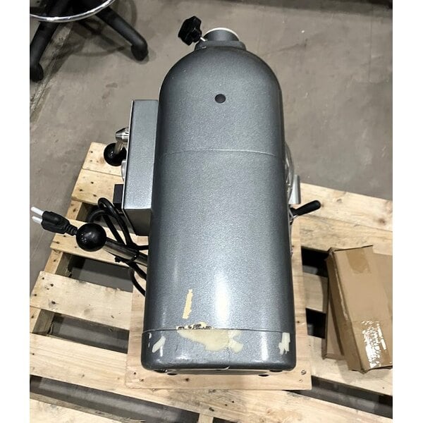 Scratch and Dent Avantco MX10H 10 Qt. Planetary Stand Mixer with Guard & Standard Accessories - 120V, 3/4 hp