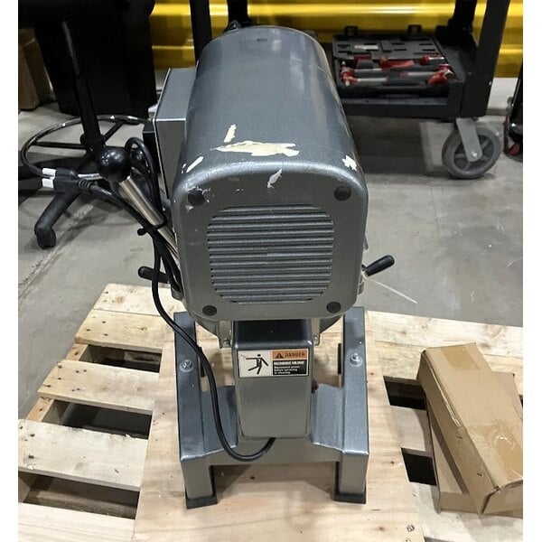 Scratch and Dent Avantco MX10H 10 Qt. Planetary Stand Mixer with Guard & Standard Accessories - 120V, 3/4 hp