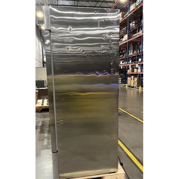 Scratch and Dent Avantco SS-2F-HC 54" Stainless Steel Two Section Solid Door Reach-In Freezer