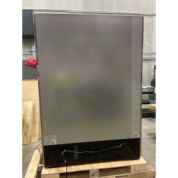 Scratch and Dent Avantco SS-2F-HC 54" Stainless Steel Two Section Solid Door Reach-In Freezer