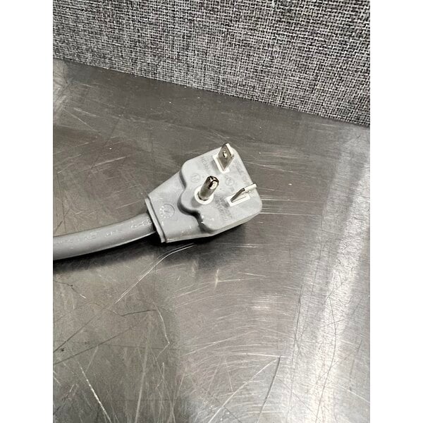 Scratch and Dent Solwave EMA34GTQ-S00L00 Stackable Commercial Microwave with Large 1.2 cu. ft. Interior and Push Button Controls - 1,800W, 208/240V