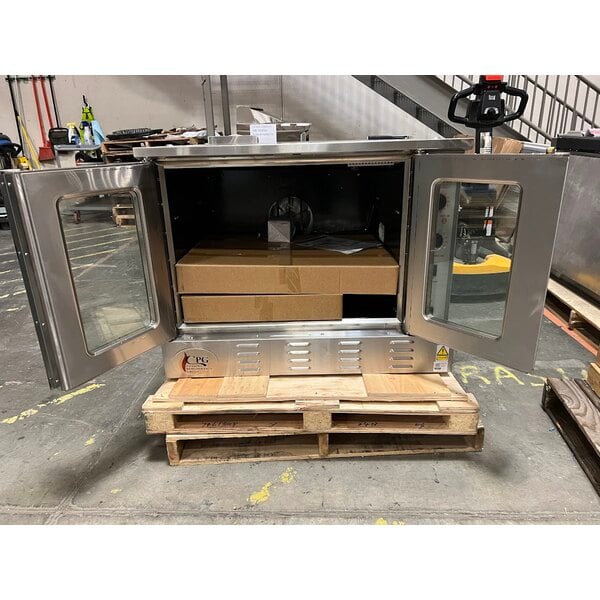 Scratch and Dent Cooking Performance Group FGC-100-L Single Deck Standard Depth Full Size Liquid Propane Convection Oven with Legs - 54,000 BTU