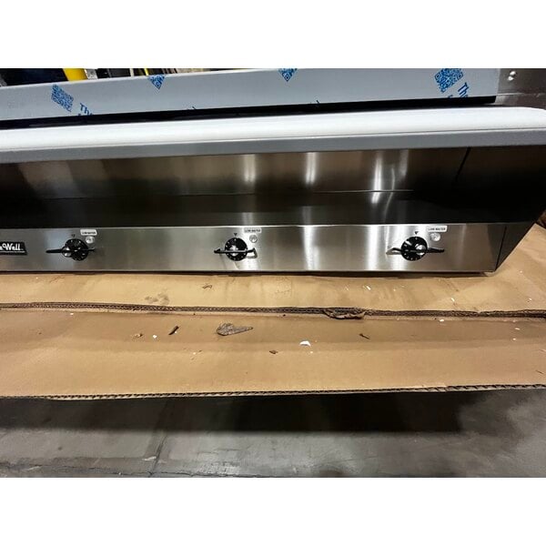 Scratch and Dent Vollrath 38118 ServeWell® Electric Four Pan Hot Food Table 208/240V - Sealed Well
