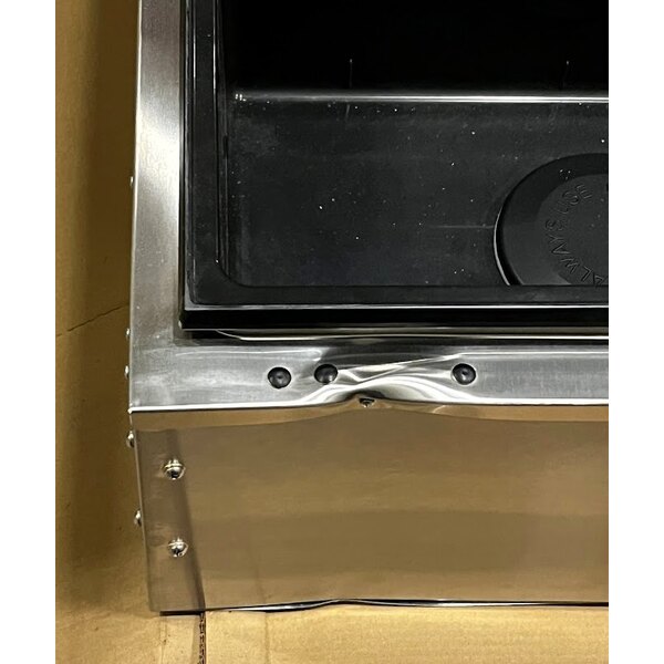 Scratch and Dent Vollrath 38118 ServeWell® Electric Four Pan Hot Food Table 208/240V - Sealed Well