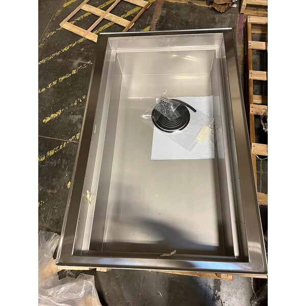 Scratch and Dent Vollrath FC-4CP-03120-N NSF7 Three Pan Refrigerated Drop-In Cold Food Well - 120V