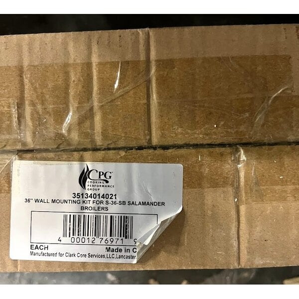 Scratch and Dent Cooking Performance Group S-36-SB-N 36" Natural Gas Infrared Salamander Broiler with Wall Mounting Bracket - 36,000 BTU