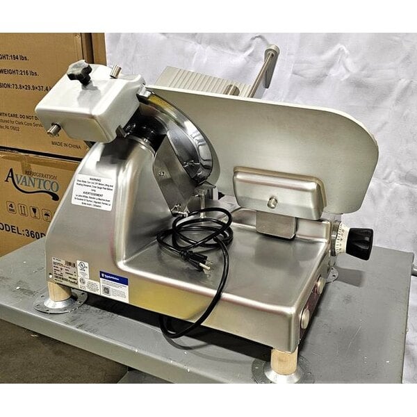 Scratch and Dent Estella SLM12 12" Heavy-Duty Manual Meat Slicer - 1/2 hp