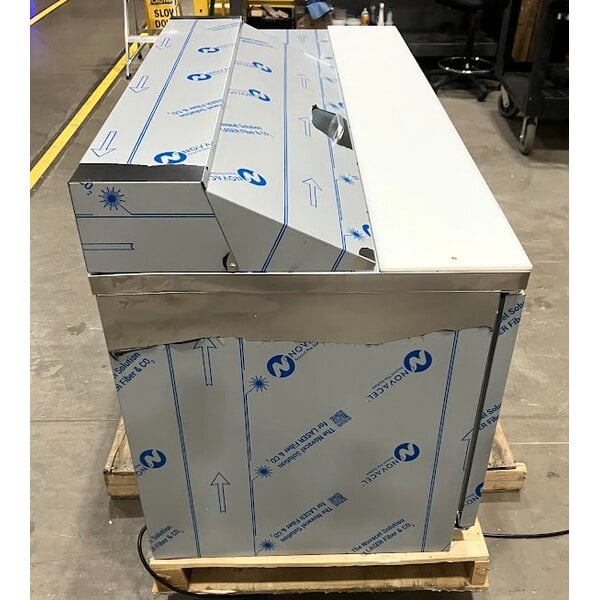 Scratch and Dent Beverage-Air SPE72HC-12 Elite Series 72" 3 Door Refrigerated Sandwich Prep Table