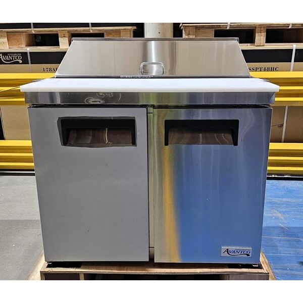 Scratch and Dent Avantco APT-36-HC 36" 2 Door Refrigerated Sandwich Prep Table