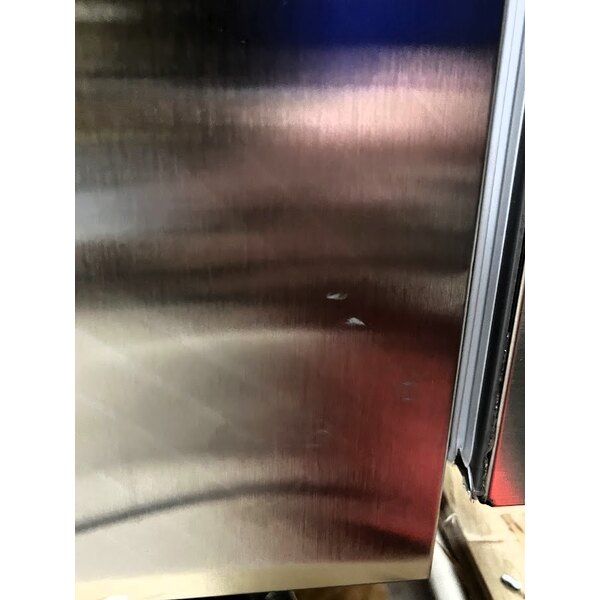 Scratch and Dent Avantco SS-UC-27R-HC 27" Undercounter Refrigerator