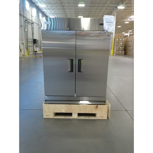 Scratch and Dent Avantco A-49F-HC 54" Solid Door Reach-In Freezer