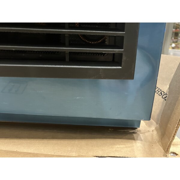 Scratch and Dent Hoshizaki KM-901MAJ 30" Air Cooled Crescent Cube Ice Machine - 950 lb.