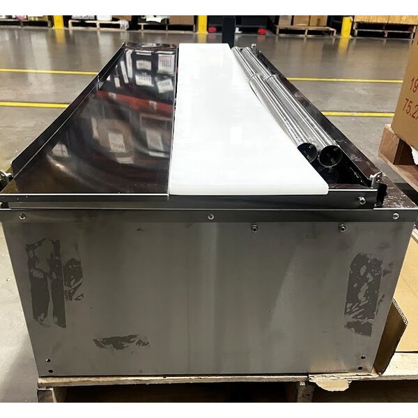 Scratch and Dent Avantco STE-4SA Four Pan Open Well Electric Steam Table with Undershelf - 120V, 2000W