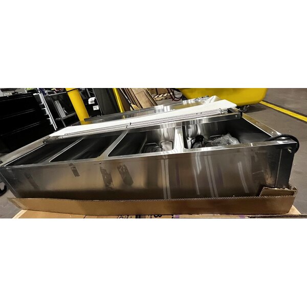 Scratch and Dent Avantco STE-4SA Four Pan Open Well Electric Steam Table with Undershelf - 120V, 2000W