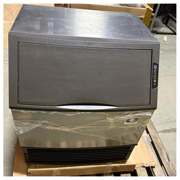 Scratch and Dent Manitowoc UYF0310W NEO 30" Water Cooled Undercounter Half Dice Cube Ice Machine with 119 lb. Bin - 120V, 293 lb.