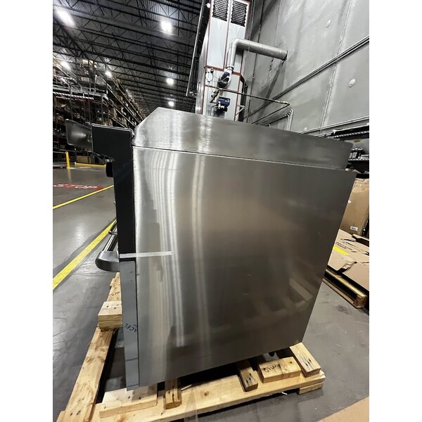 Scratch and Dent Garland G60-6R24RR Natural Gas 6 Burner 60" Range with 24" Raised Griddle / Broiler and 2 Standard Ovens - 307,000 BTU