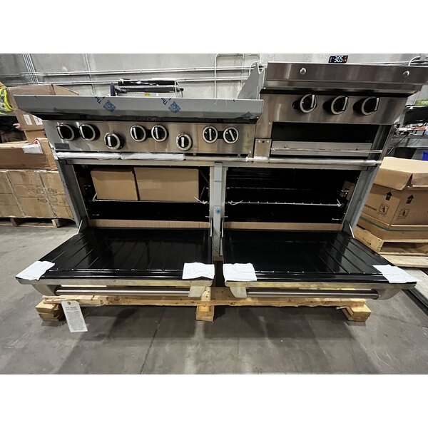 Scratch and Dent Garland G60-6R24RR Natural Gas 6 Burner 60" Range with 24" Raised Griddle / Broiler and 2 Standard Ovens - 307,000 BTU