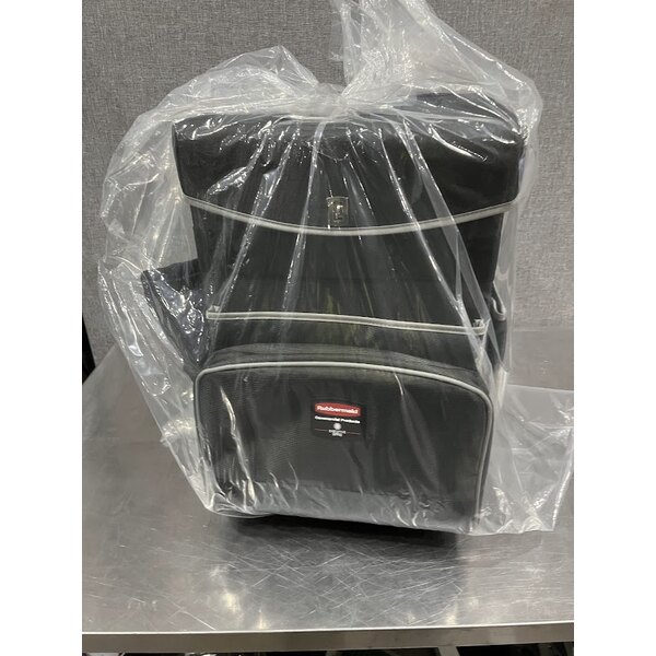 Scratch and Dent Rubbermaid® 1902466 Medium Executive Quick Cart