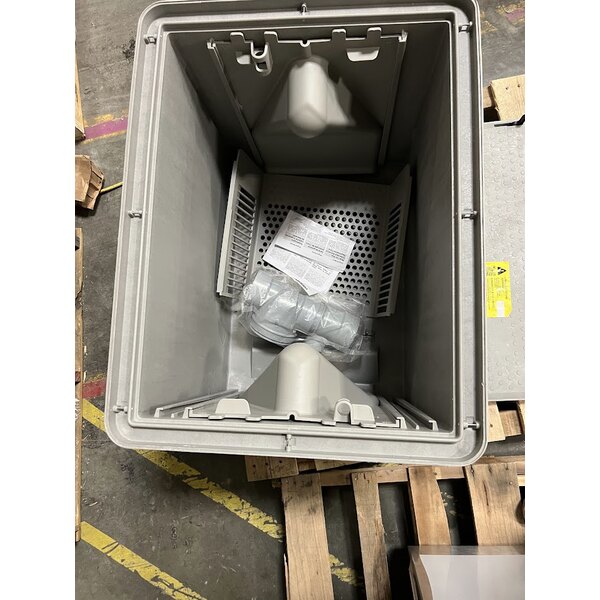 Scratch and Dent Endura 3950A03 100 lb. 50 GPM Grease Trap with 3" Hub