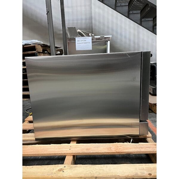 Scratch and Dent Moffat E27M2-P Turbofan Single Deck Full Size 2 Pan Electric Convection Oven with Mechanical Controls - 208V, 1 Phase, 2.7 kW