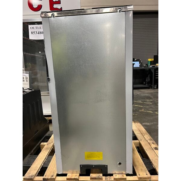 Scratch and Dent Avantco Ice BIN40022 22" Ice Storage Bin with Metallic Alloy Exterior - 383 lb.