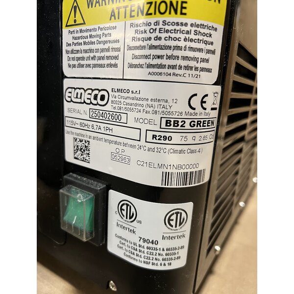 Scratch and Dent Fetco by Elmeco BB2 Big Biz Black Double 1.5 Gallon Frozen Beverage Machine - 120V, 540W