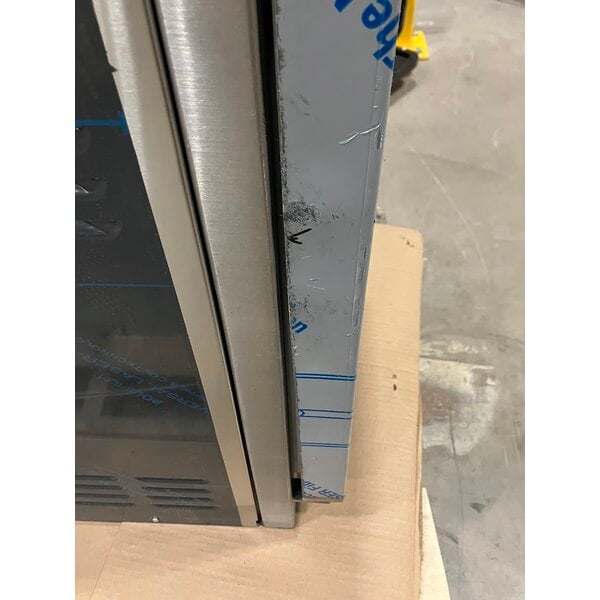 Scratch and Dent Cleveland 22CET6.1 SteamChef 6 Pan Electric Countertop Convection Steamer - 208V, 3 Phase, 12 kW