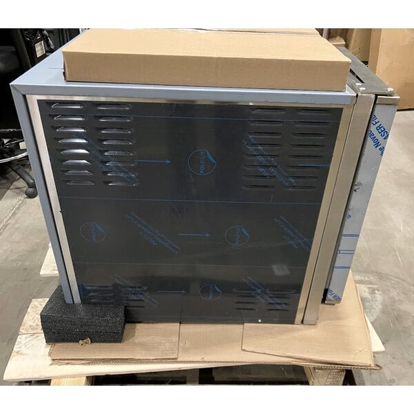 Scratch and Dent Cleveland 22CET6.1 SteamChef 6 Pan Electric Countertop Convection Steamer - 208V, 3 Phase, 12 kW