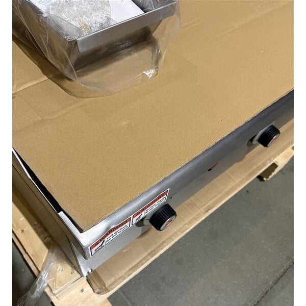 Scratch and Dent Vulcan VCRG48-T1 Natural Gas 48" Countertop Griddle with Snap-Action Thermostatic Controls - 100,000 BTU