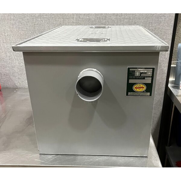 Scratch and Dent Regency 40 lb. 20 GPM Grease Trap with 3" Non-Threaded Connections - PDI Certified