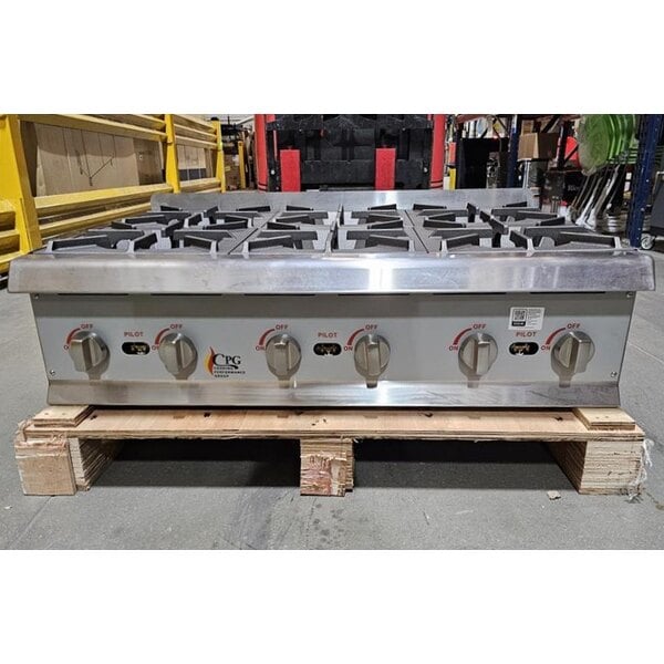 Scratch and Dent Cooking Performance Group R-CPG-36-NL 6 Burner Gas Countertop Range / Hot Plate - 132,000 BTU